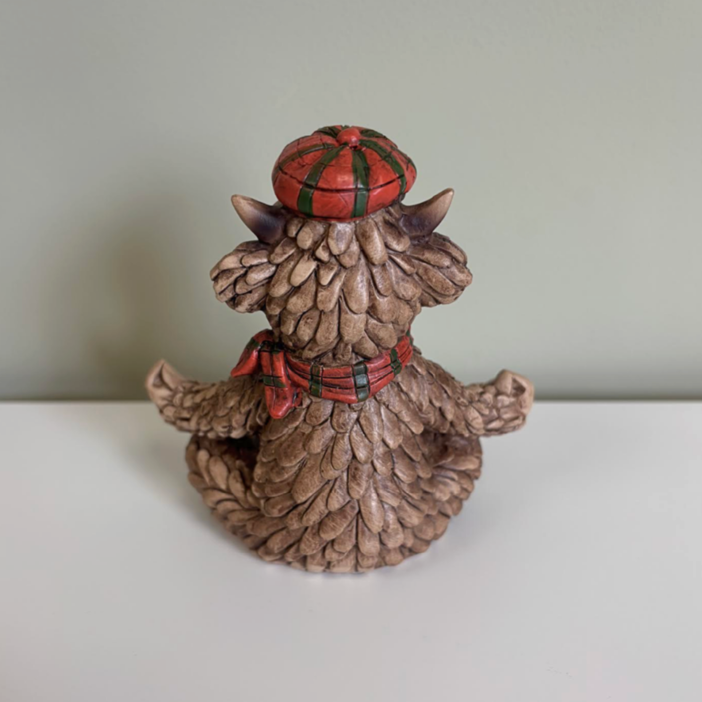 Yoga Hughie Highland Cow - Image 2