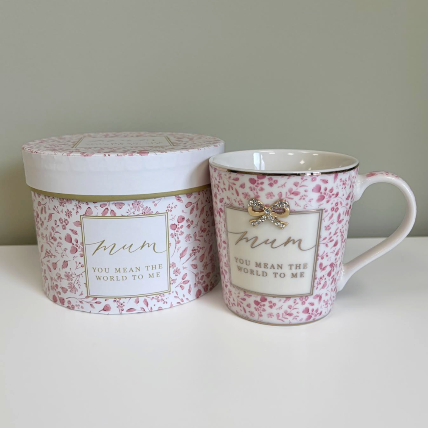 Mum Floral Bow Mug