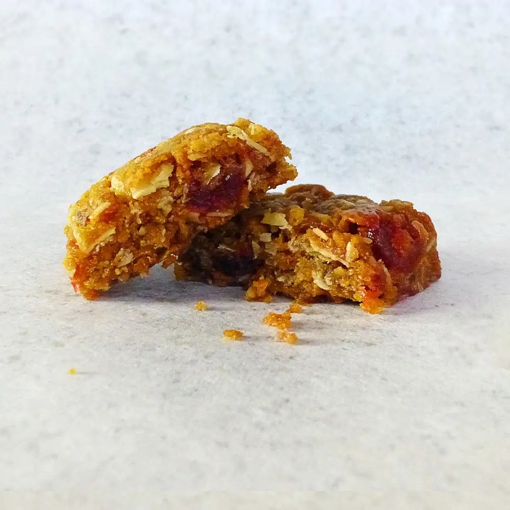Cherry & Almond Flapjack - Image 2